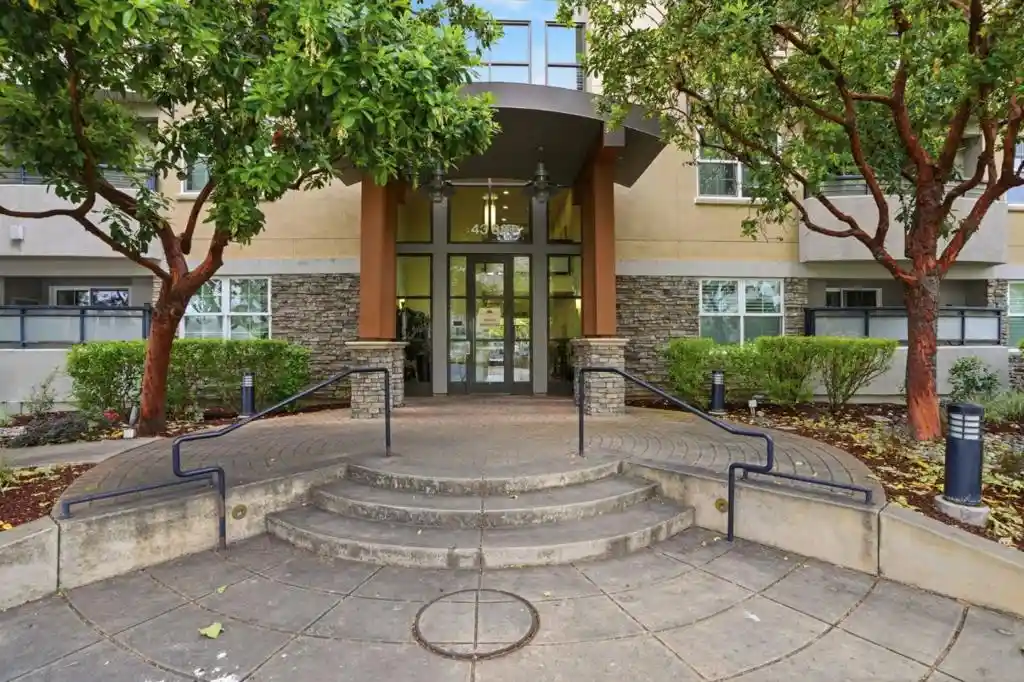 Condo for sale at 4388 El Camino Real #309, Los Altos, CA 94022 | MLS# ML82043734
