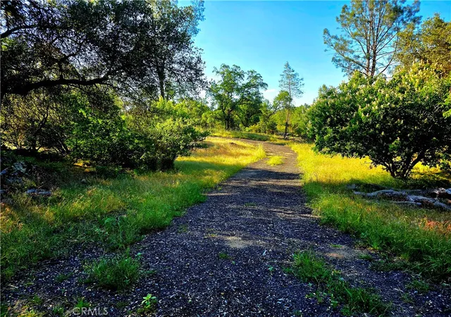 2nd image of 1 River Knolls Pl, Coarsegold, CA 93614 | MLS# FR26099531
