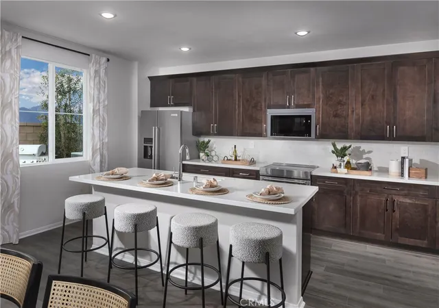Photo 3 of Single family home for sale at 2051 Grapefruit St, Redlands, CA 92374 | MLS# OC26099434 | Listing updated on 2026-10-04