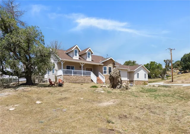 Homes for sale in Tehachapi, CA | 19351 Quail, Tehachapi, CA 93561 | MLS# SR26099549