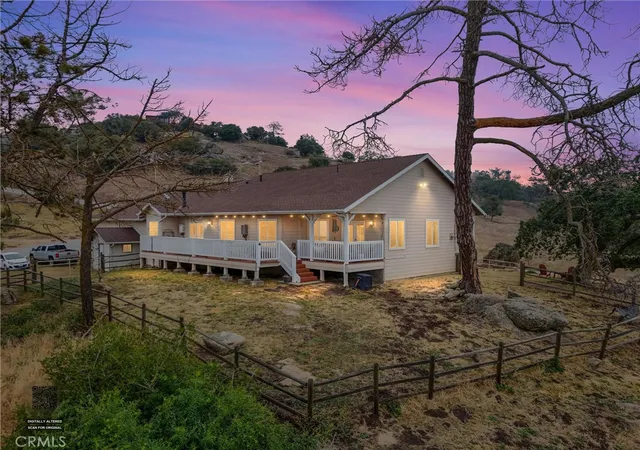 Homes for sale in Tehachapi, CA | 19351 Quail, Tehachapi, CA 93561 | MLS# SR26099549