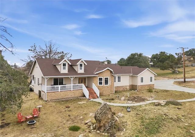 Homes for sale in Tehachapi, CA | 19351 Quail, Tehachapi, CA 93561 | MLS# SR26099549