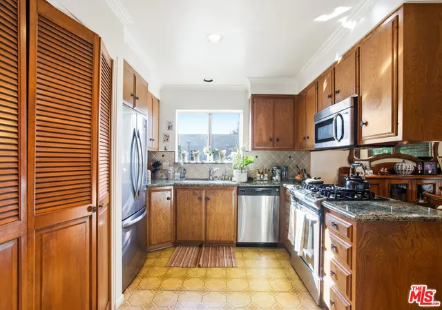 38th image of 6504 Woodley Ave, Van Nuys, CA 91406 | MLS# 26830925
