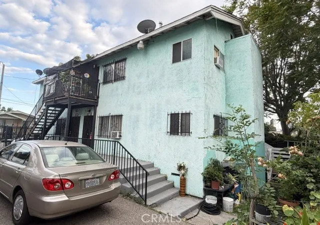 1st image of 315 Firmin, Los Angeles, CA 90026 | MLS# AR26099592
