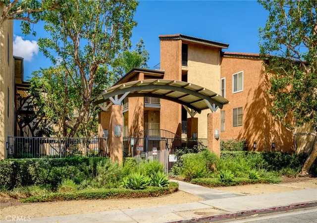 1st image of 15425 Sherman #107A, Van Nuys, CA 91406 | MLS# GD26099621