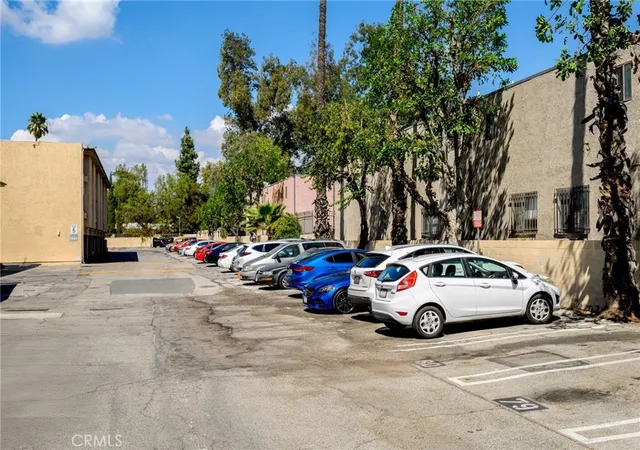 24th image of 15425 Sherman #107A, Van Nuys, CA 91406 | MLS# GD26099621