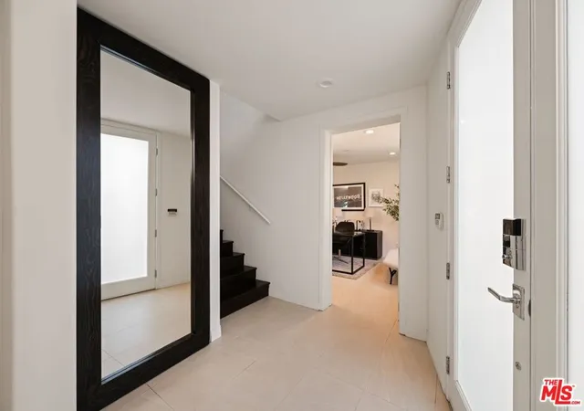 4th image of 2333 Vasanta Wy, Los Angeles, CA 90068 | MLS# 26831019