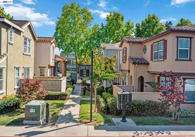 Homes for sale in Concord, CA | 2930 Kobio Dr, Concord, CA 94519 | MLS# 41133838