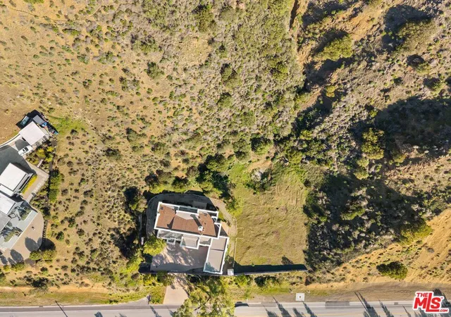 Homes for sale in Agoura Hills, CA | 3701 Kanan Rd, Agoura Hills, CA 91301 | MLS# 26830941