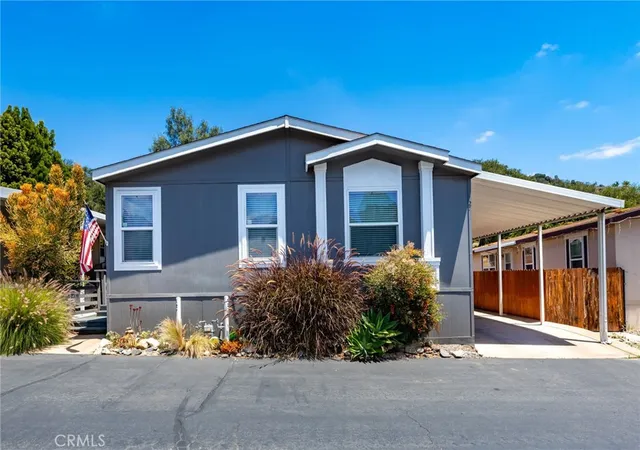 Homes for sale in Fallbrook, CA | 3909 Reche Road #127, Fallbrook, CA 92028 | MLS# ND26097546