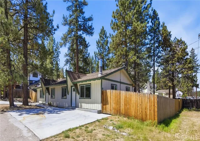 3rd image of 744 E Big Bear, Big Bear City, CA 92314 | MLS# IV26099873