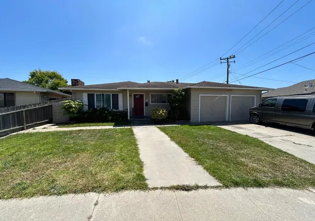 Homes for sale in Salinas, CA | 14 Madonna Dr, Salinas, CA 93906 | MLS# ML82046254