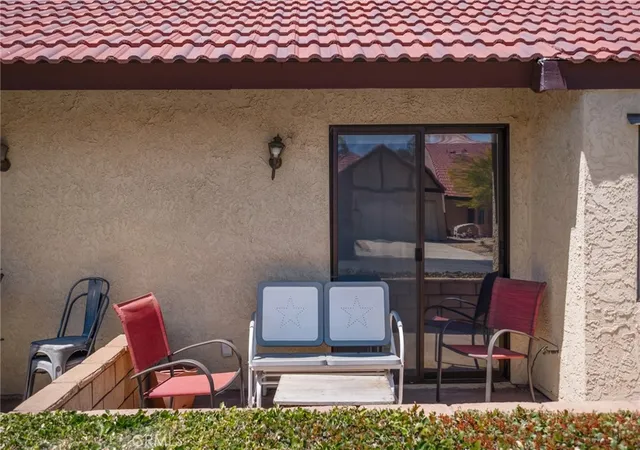 3rd image of 11734 Cottonwood, Apple Valley, CA 92308 | MLS# HD26090242