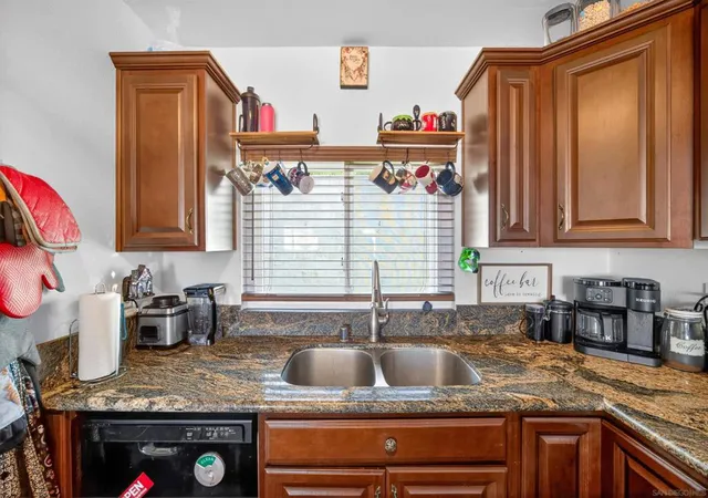 2nd image of 10810 Riderwood Ter, Santee, CA 92071