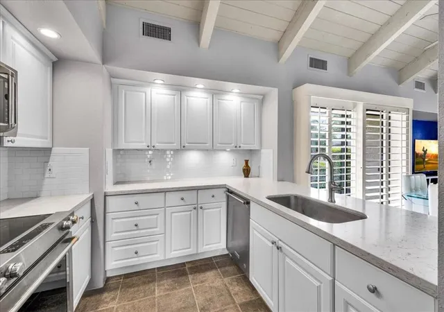 Photo 3 of Condo for sale at 448 Sunningdale Dr, Rancho Mirage, CA 92270 | MLS# 219147566PS | Listing updated on 2026-10-01