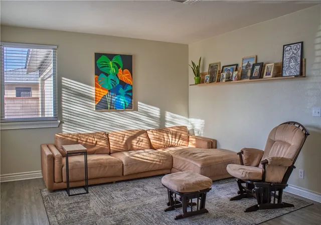 Photo 2 of Sale Pending at 45332 12th Street W, Lancaster, CA 93534 | MLS# DW26099924 | Listing updated on 2026-09-30