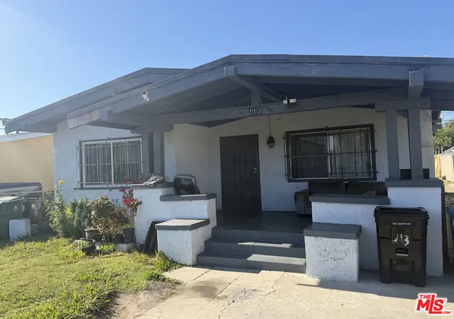 4th image of 213 W 83Rd St, Los Angeles, CA 90003 | MLS# 26831099