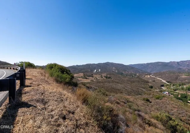 Homes for sale in Malibu, CA | 33600 Mulholland Hwy, Malibu, CA 90265 | MLS# V1-36288
