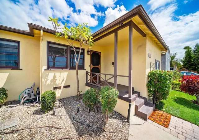 Homes for sale in Long Beach, CA | 3645 E 17Th Street, Long Beach, CA 90804 | MLS# 260011066SD