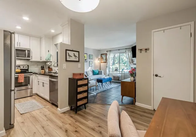 4th image of 2857 S Bascom Ave, Campbell, CA 95008