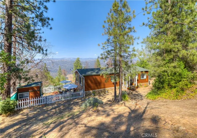 Photo 3 of Manufactured home for sale at 83 Maidu, Oroville, CA 95966 | MLS# OR26099125 | Listing updated on 2026-10-03