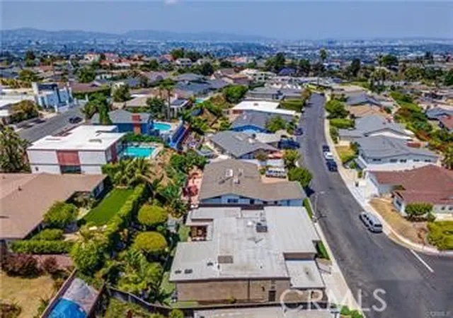 Photo 30 of Sale Pending at 4557 Don Timoteo Dr, Los Angeles, CA 90008 | MLS# RS26099851 | Listing updated on 2026-10-01