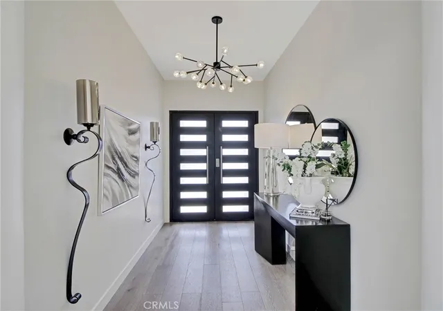 Photo 3 of Sale Pending at 4557 Don Timoteo Dr, Los Angeles, CA 90008 | MLS# RS26099851 | Listing updated on 2026-10-01