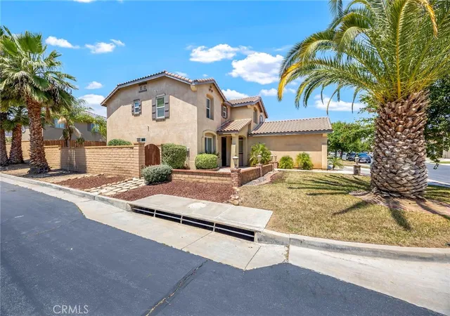 Photo 3 of Single family home for sale at 151 Ropango Way, Hemet, CA 92545 | MLS# SW26099980 | Listing updated on 2026-10-03