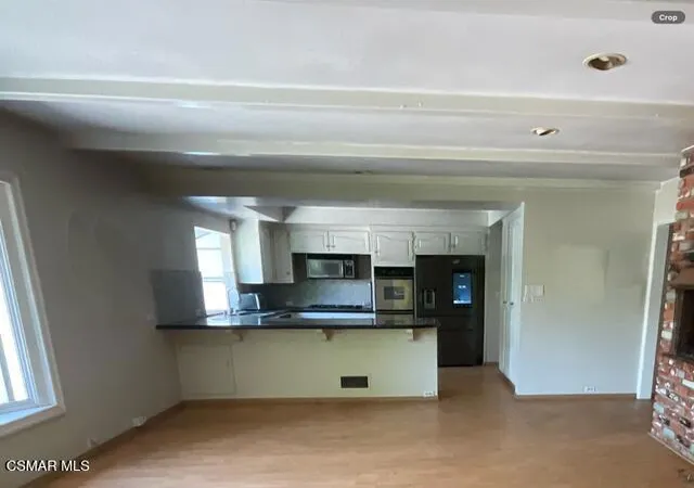 5th image of 21173 San Miguel St, Woodland Hills, CA 91364 | MLS# 226002120