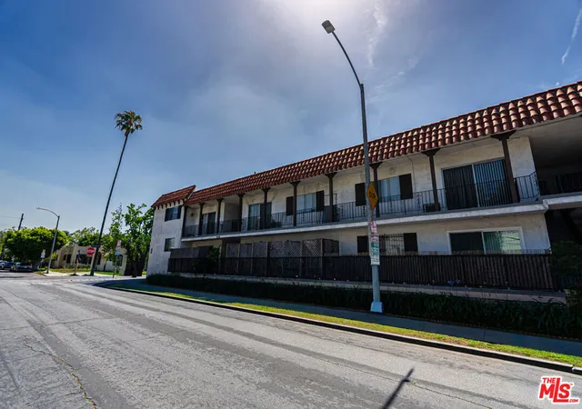5th image of 7050 Waring Ave, Los Angeles, CA 90038 | MLS# 26831155