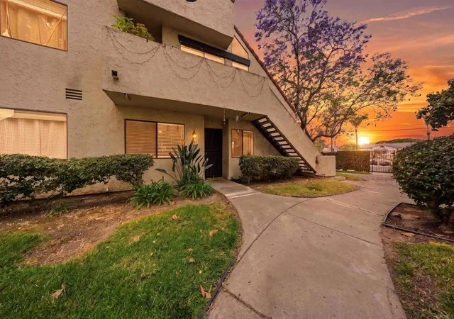 Homes for sale in Vista, CA | 341 N Melrose Dr #E, Vista, CA 92083 | MLS# NDP2604432
