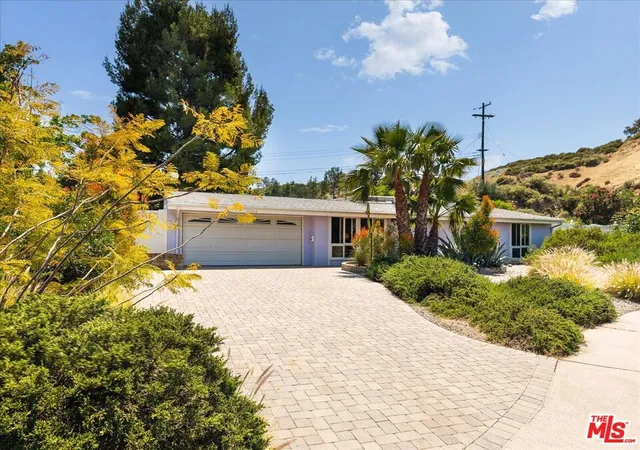 2nd image of 17248 Warrington Dr, Granada Hills, CA 91344 | MLS# 26830093