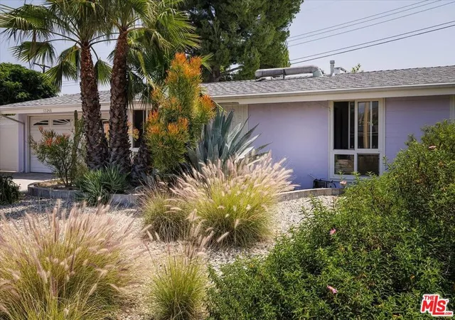 4th image of 17248 Warrington Dr, Granada Hills, CA 91344 | MLS# 26830093