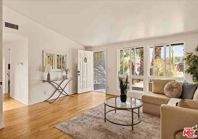 5th image of 17248 Warrington Dr, Granada Hills, CA 91344 | MLS# 26830093