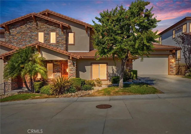 Photo 2 of Condo for sale at 585 Via Pueblo, Riverside, CA 92507 | MLS# IV26097895 | Listing updated on 2026-09-18