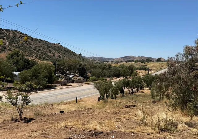 Homes for sale in Agua Dulce, CA | 8709 Sierra Hwy, Agua Dulce, CA 91390 | MLS# SR26100104