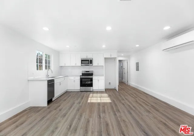 Homes for sale in Long Beach, CA | 496 E 52Nd St, Long Beach, CA 90805 | MLS# 26831033