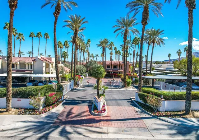 Homes for sale in Palm Springs, CA | 2700 Lawrence Crossley Road, Palm Springs, CA 92264 | Houzeo