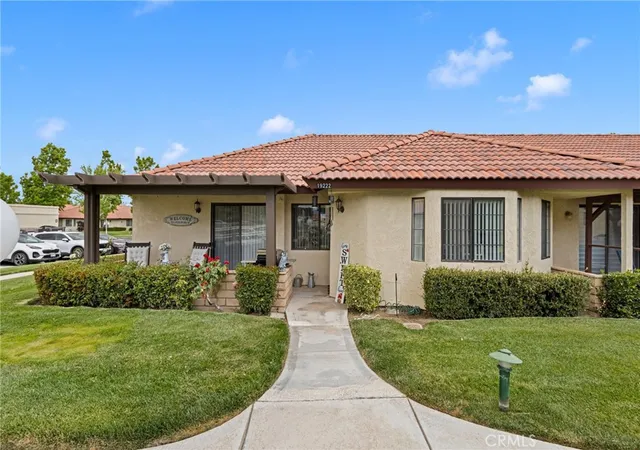 Photo 1 of Condo for sale at 19222 Cottonwood Dr, Apple Valley, CA 92308 | MLS# HD26099344 | Listing updated on 2026-06-13
