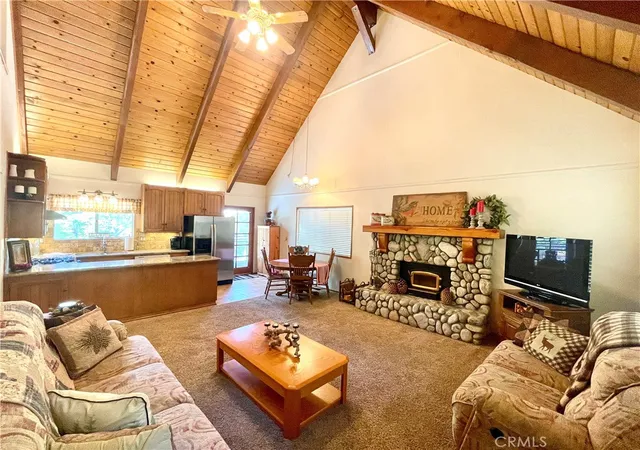 Homes for sale in Lake Arrowhead, CA | 28201 Grenoble Ln, Lake Arrowhead, CA 92352 | MLS# OC26099948