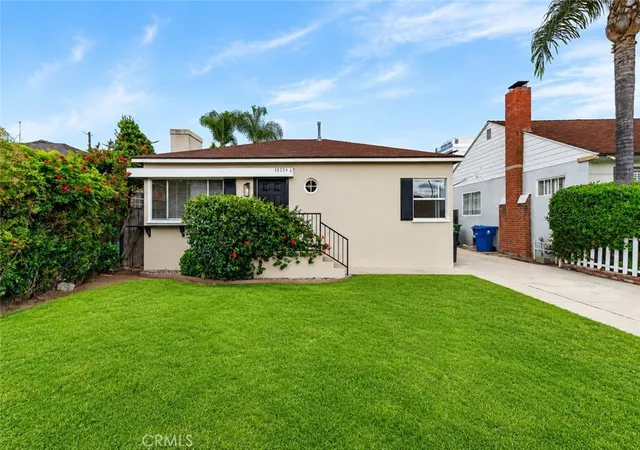 Homes for sale in Sherman Oaks, CA | 15224 La Maida, Sherman Oaks, CA 91403 | MLS# SR26042816