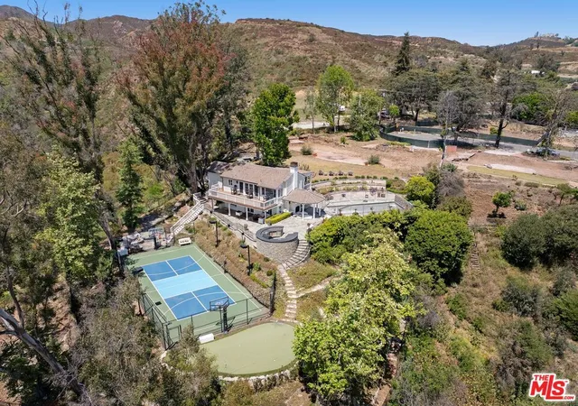 5th image of 1267 Villa Woods Dr, Pacific Palisades, CA 90272 | MLS# 26830781