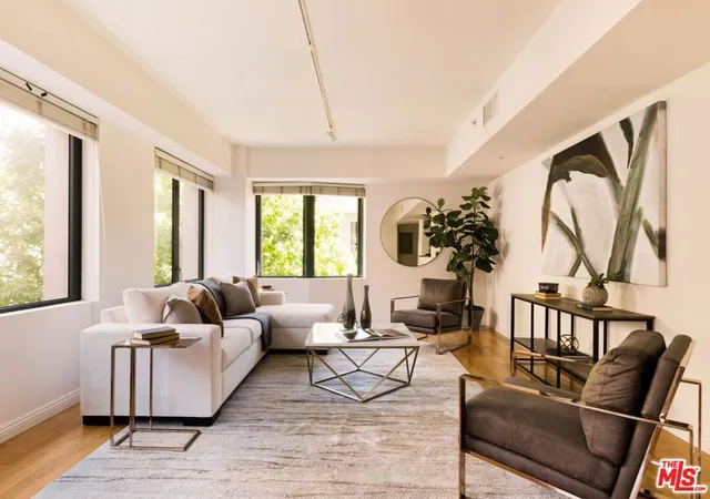 Photo 4 of Condo for sale at 10520 Wilshire Blvd #303, Los Angeles, CA 90024 | MLS# 26831257 | Listing updated on 2026-09-17