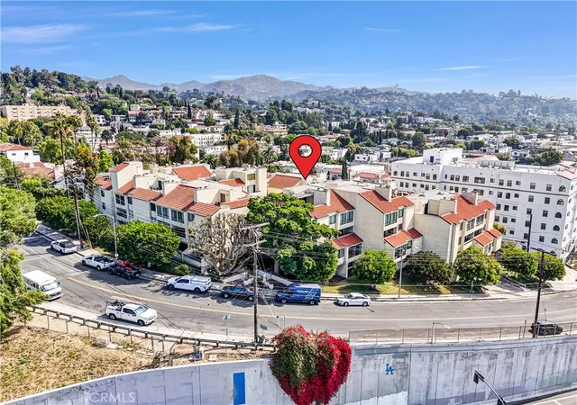 1st image of 1900 Vine St #212, Los Angeles, CA 90068 | MLS# GD26100095