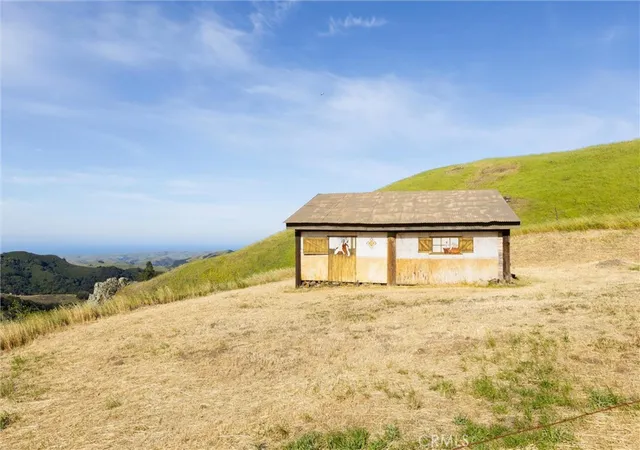 Homes for sale in Templeton, CA | 3510 Cypress Mountain, Templeton, CA 93465 | MLS# SC26100272
