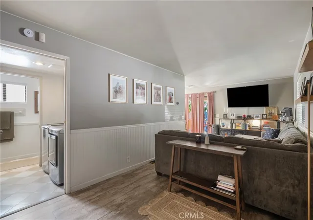 3rd image of 304 S Minnesota, Glendora, CA 91741 | MLS# CV26100226