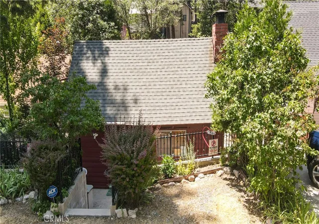 Homes for sale in Crestline, CA | 23683 Manzanita, Crestline, CA 92325 | MLS# IG26099764
