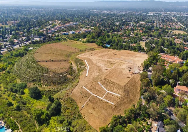 Photo 2 of Land for sale at 10801 N Oakdale, Chatsworth, CA 91311 | MLS# SR26100351 | Listing updated on 2026-09-30