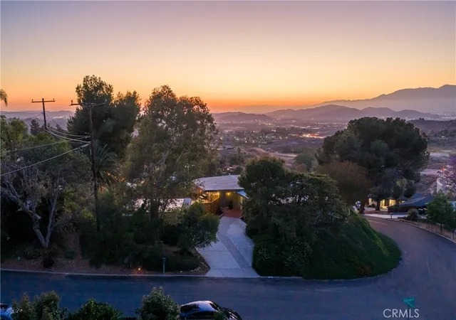 Photo 3 of Sale Pending at 11407 Eton, Riverside, CA 92507 | MLS# IV26099833 | Listing updated on 2026-06-17