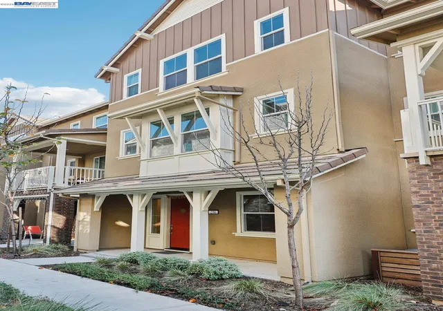 1st image of 256 Plum Tree St, Livermore, CA 94551 | MLS# 41133935